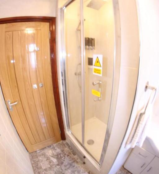 豪华房间, College Street Abode