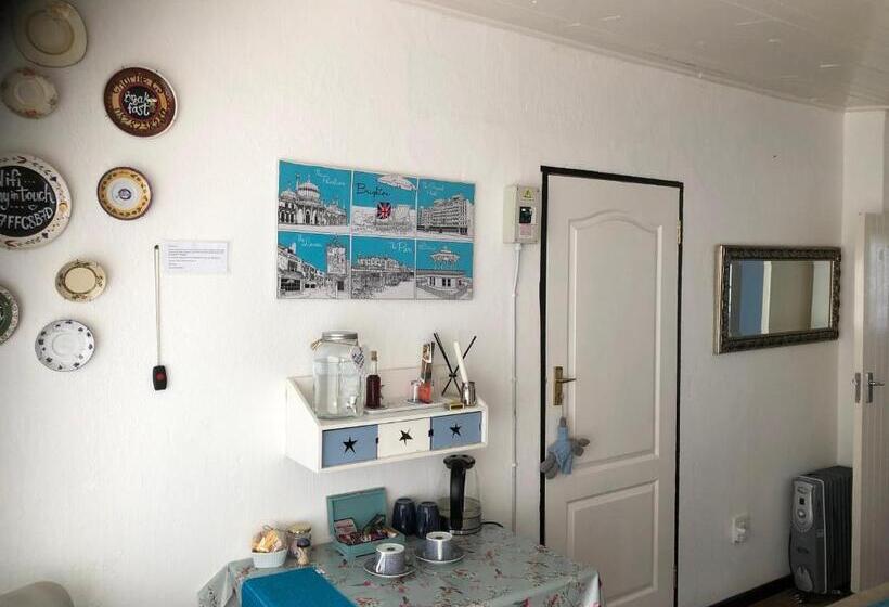 اتاق عادی, Peace Corner Cottages