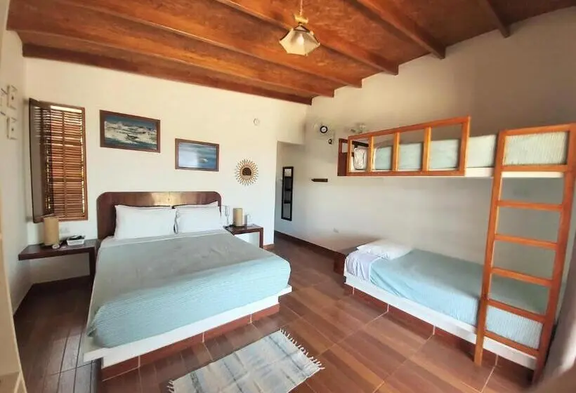 اتاق خانوادگی با چشم‌انداز دریا, Punta Del Norte Bungalows