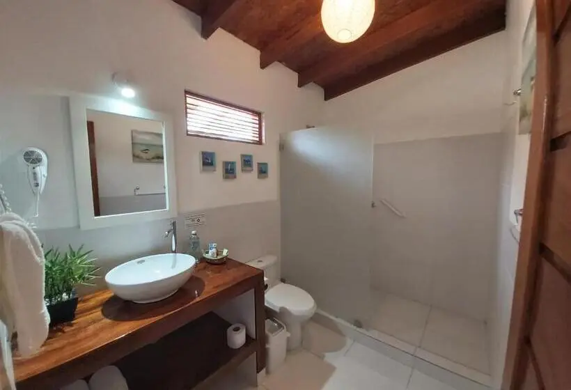اتاق خانوادگی با چشم‌انداز دریا, Punta Del Norte Bungalows