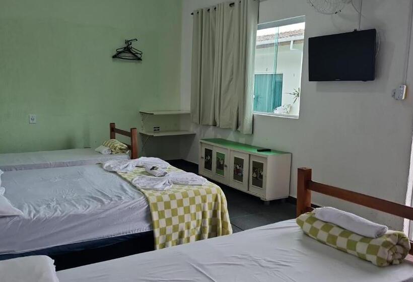 جناح, Porto Suítes Peruíbe