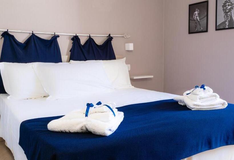 اتاق استاندارد با تراس, La Petite Maison