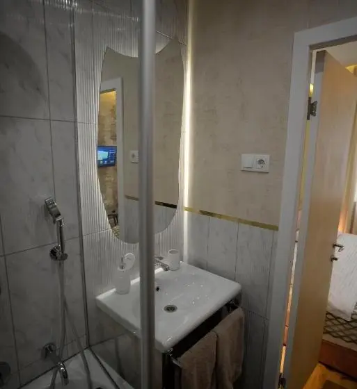 اتاق استاندارد سه نفره, Kyiv Boutique Apartments