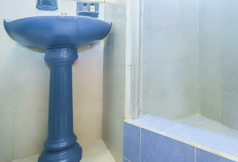 اتاق سوپریور, Oyo Posada Los Angeles