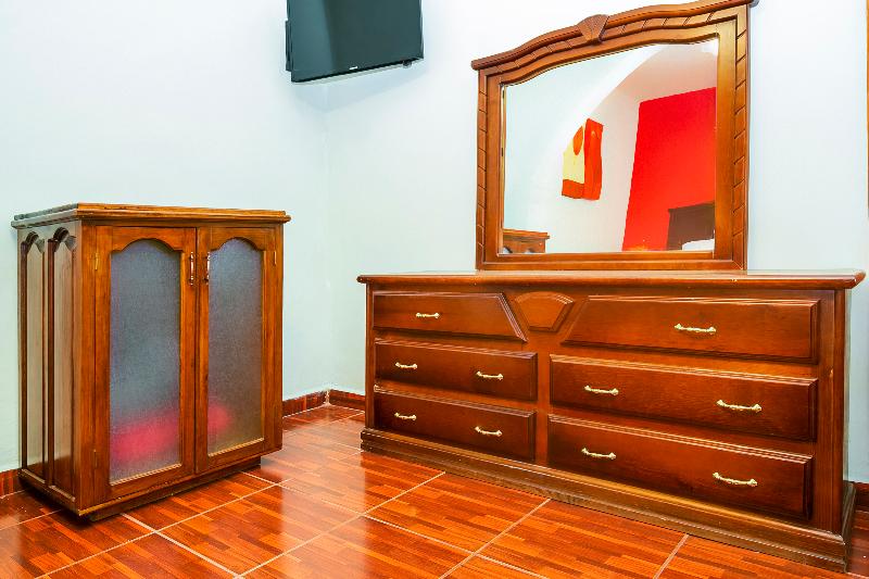 اتاق سوپریور, Oyo Posada Los Angeles