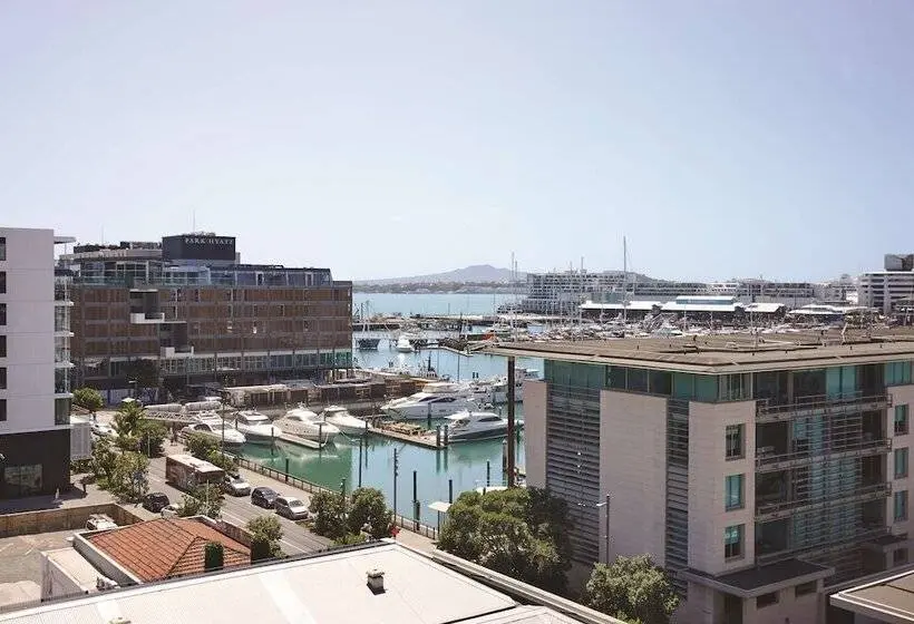 シングルデラックスルーム, Travelodge Hotel Auckland Wynyard Quarter