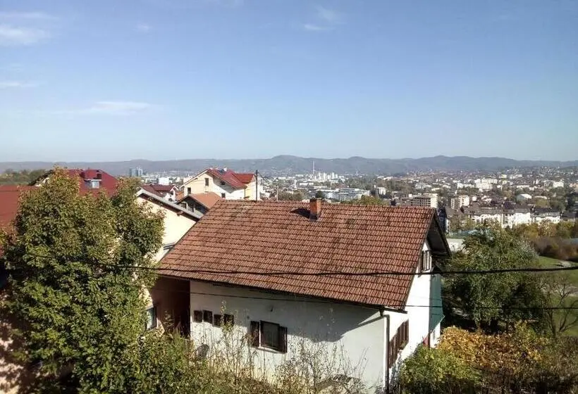 اتاق لوکس با بالکن, Apartmani Babići