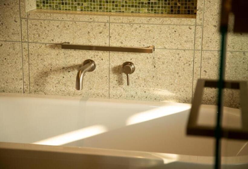 اتاق سوپریور با تخت بزرگ, The Hotel Seiryu Kyoto Kiyomizu   A Member Of The Leading Hotels Of The World