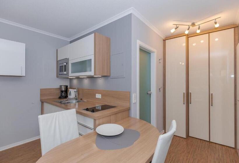 Standard Studio med Balkong, Yachthafenresidenz