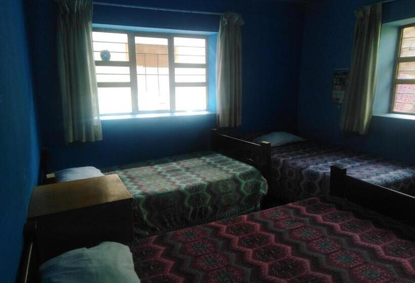 חדר קלאסי לארבעה, Santa Ana Departamentos