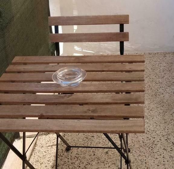 اتاق استاندارد با بالکن, Linda S Guest House