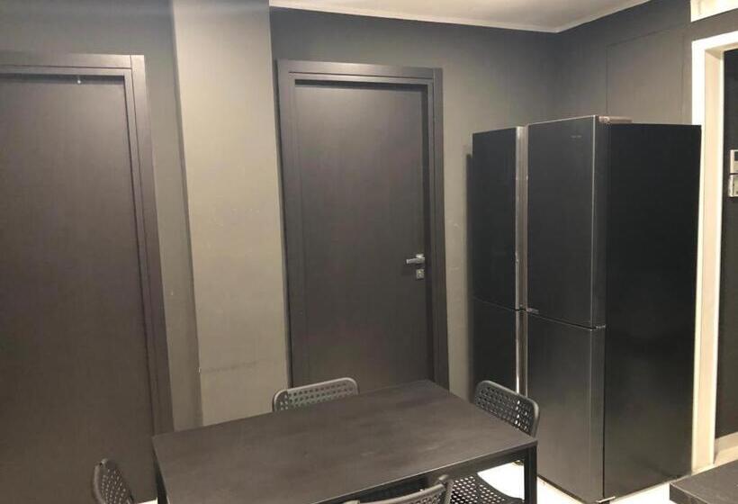 اتاق استاندارد, Linda S Guest House