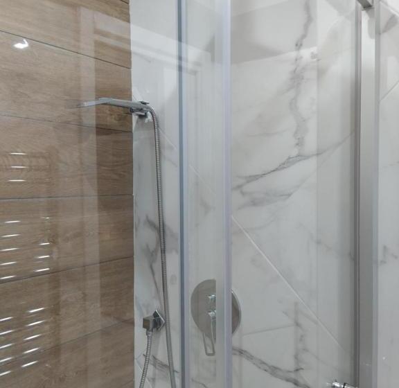 اتاق استاندارد با تخت بزرگ, Linda S Guest House