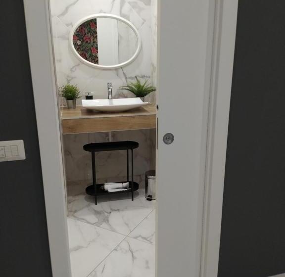 اتاق استاندارد با تخت بزرگ, Linda S Guest House