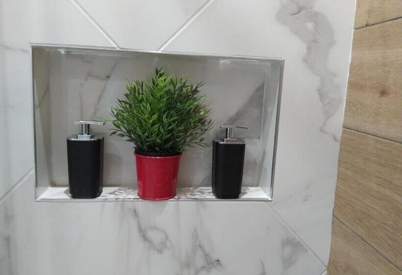 اتاق استاندارد با تخت بزرگ, Linda S Guest House