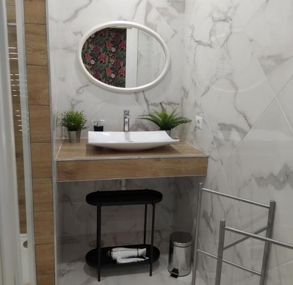 اتاق استاندارد با تخت بزرگ, Linda S Guest House