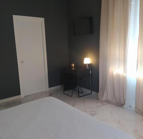 اتاق استاندارد, Linda S Guest House