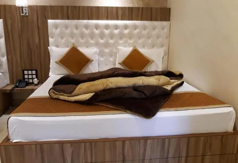 デラックスルーム, Hari Niwas   A Boutique Garden Resort Mount Abu