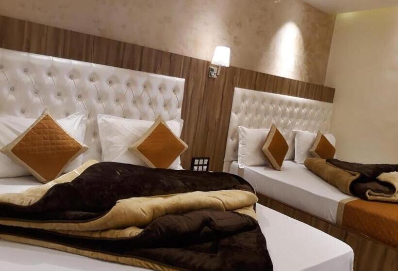 Семейный Номер, Hari Niwas   A Boutique Garden Resort Mount Abu