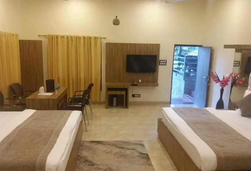 スイート（家族用）, Hari Niwas   A Boutique Garden Resort Mount Abu
