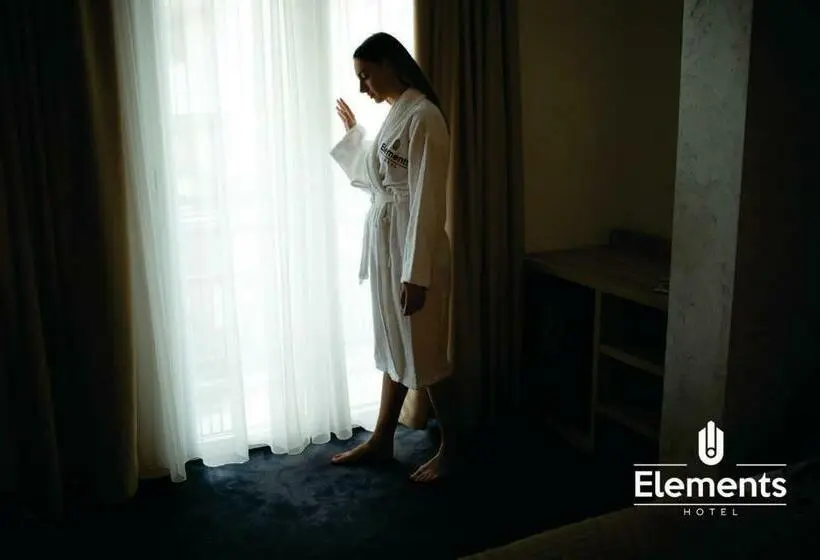 اتاق لوکس با بالکن, Elements