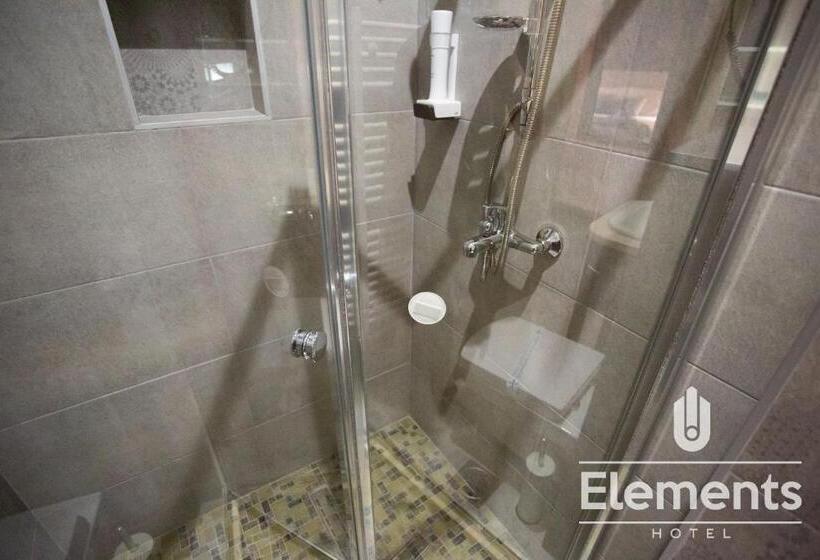 اتاق استاندارد با بالکن, Elements