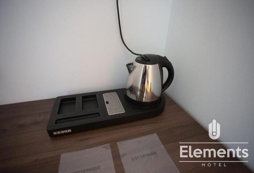 اتاق استاندارد یک تخته با بالکن, Elements