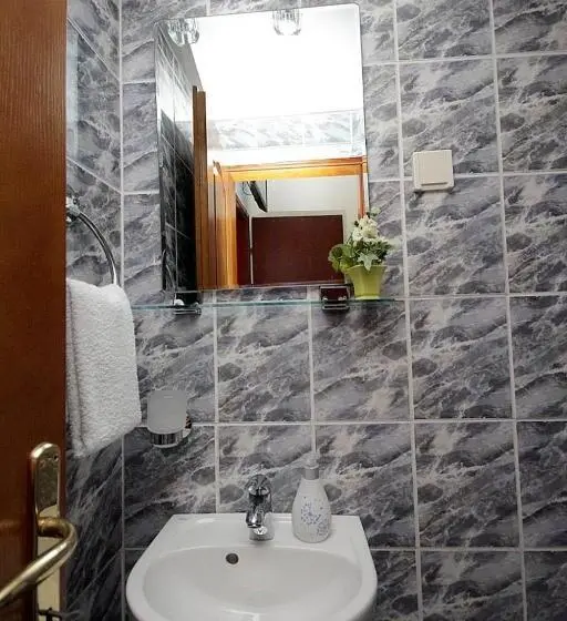 اتاق استاندارد یک نفره, Guest House Jedro