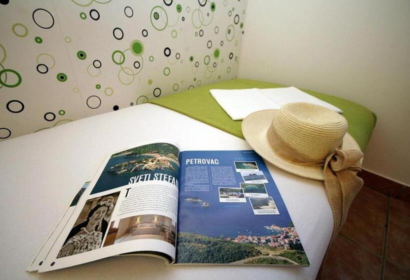 اتاق استاندارد یک نفره, Guest House Jedro