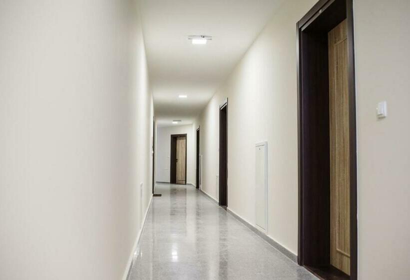 سوییت لوکس, Jacuzzi Room