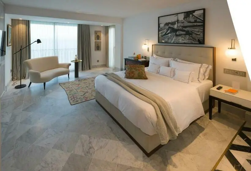 اتاق لوکس با چشم‌انداز دریا, Maison Dedine  Smallluxuryhotels  Adults Only