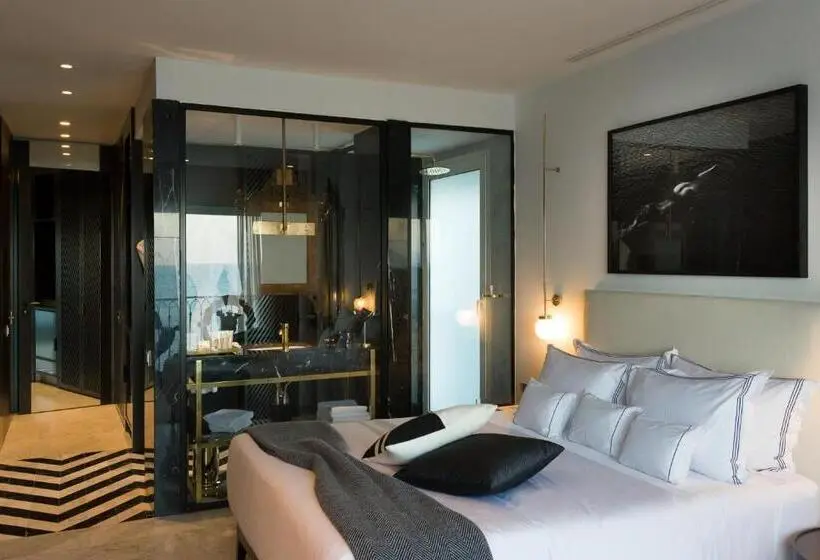 اتاق استاندارد با چشم‌انداز دریا, Maison Dedine  Smallluxuryhotels  Adults Only