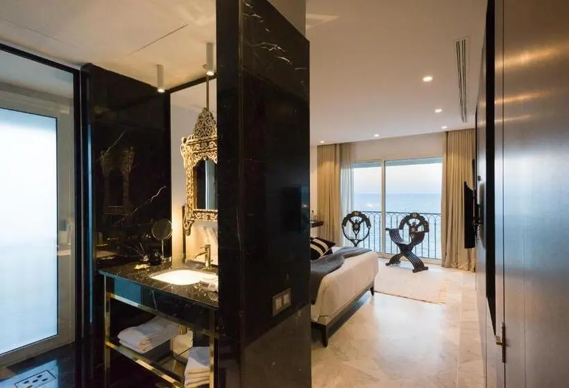 اتاق استاندارد با چشم‌انداز دریا, Maison Dedine  Smallluxuryhotels  Adults Only