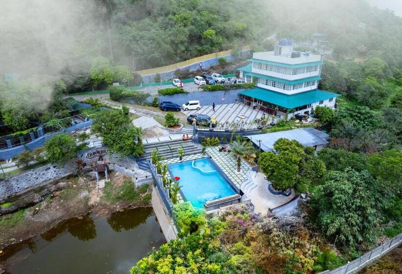 Люкс Повышенной Комфортности, Tabor Hills Resort Vagamon