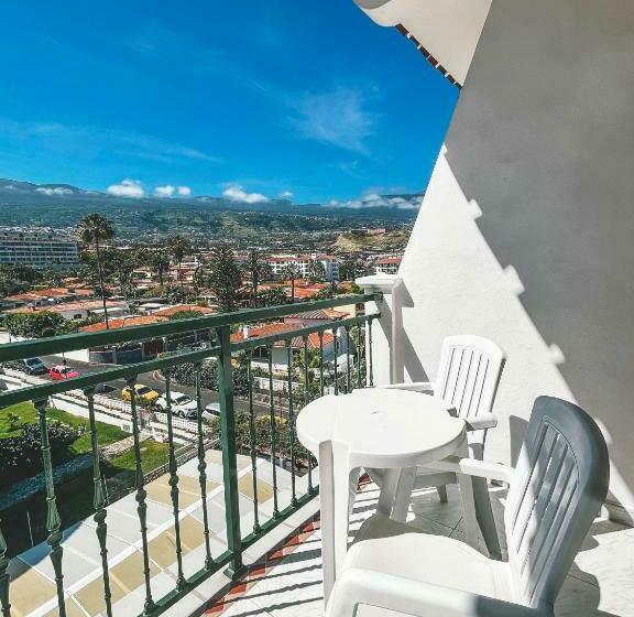 إستوديو قياسى, Apartamentos La Carabela