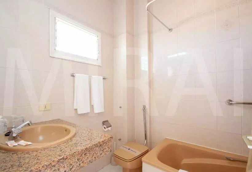 استودیوی استاندارد, Apartamentos La Carabela