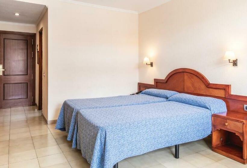 חדר סטודיו סטנדרד, Be Live Be Smart Florida Plaza