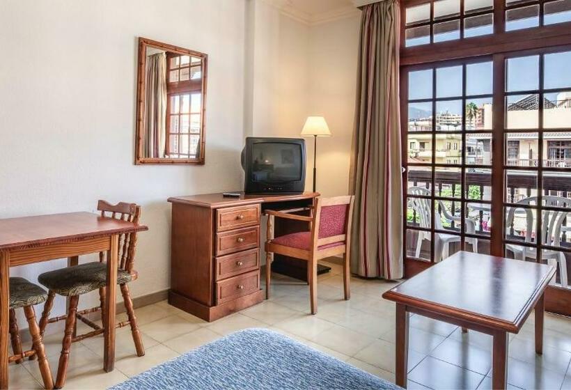 סטודיו סטנדרט עם מרפסת, Be Live Be Smart Florida Plaza