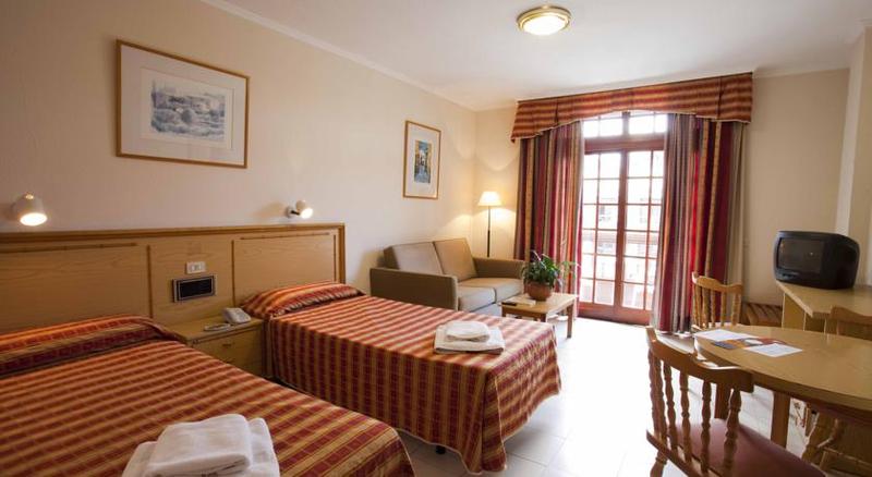 חדר סטודיו סטנדרד, Be Live Be Smart Florida Plaza