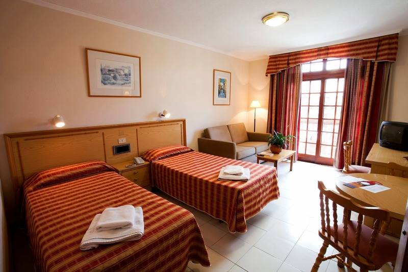 חדר סטודיו סטנדרד, Be Live Be Smart Florida Plaza