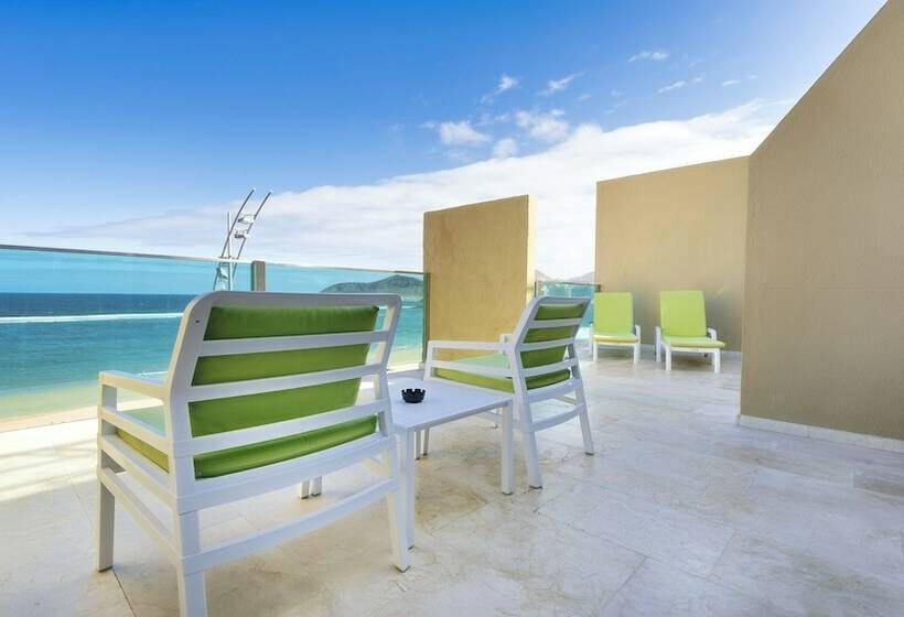 オーシャンビュースイート, Bull Reina Isabel & Spa