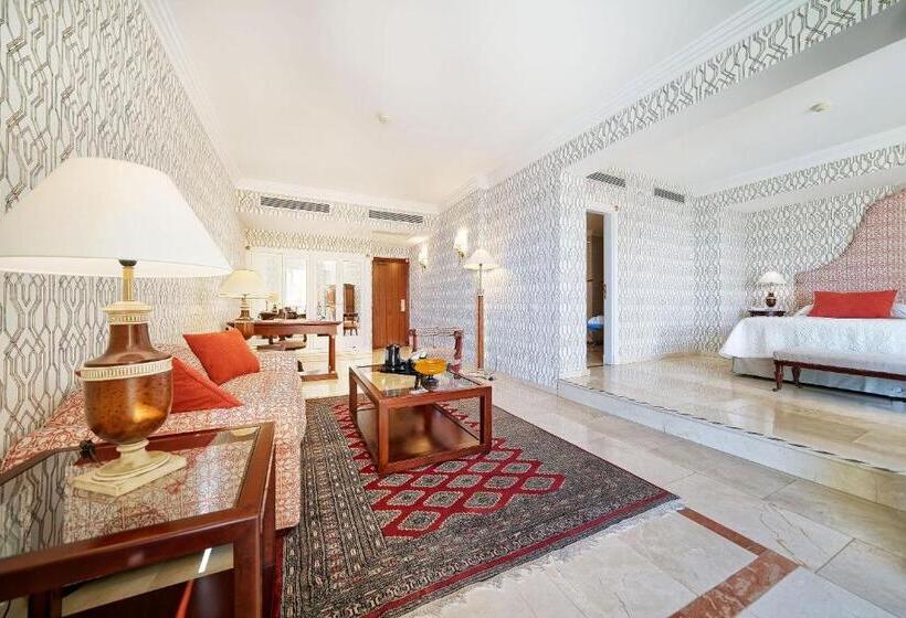 オーシャンビュースイート, Bull Reina Isabel & Spa