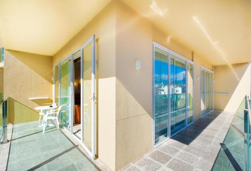 スイート, Bull Reina Isabel & Spa