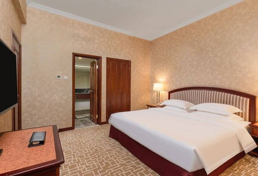 Люкс Повышенной Комфортности, Century Plaza