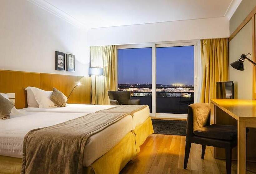 اتاق استاندارد, B&b Hotel Sado Setúbal