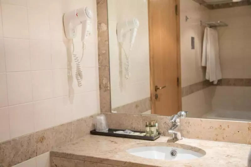 اتاق استاندارد, B&b Hotel Sado Setúbal