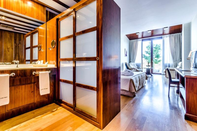 סוויטת ג'וניור, Dona Brigida – Salamanca Forum