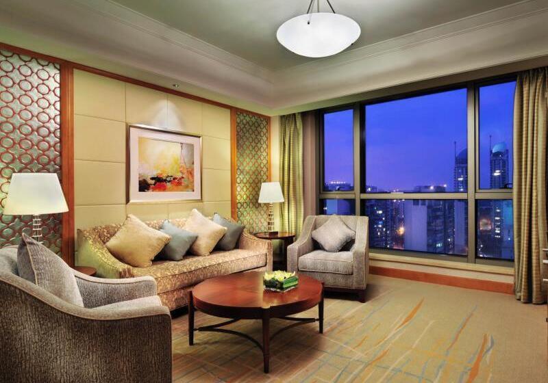 Delüks Süit, Doubletree By Hilton Hotel Shanghai Pudong