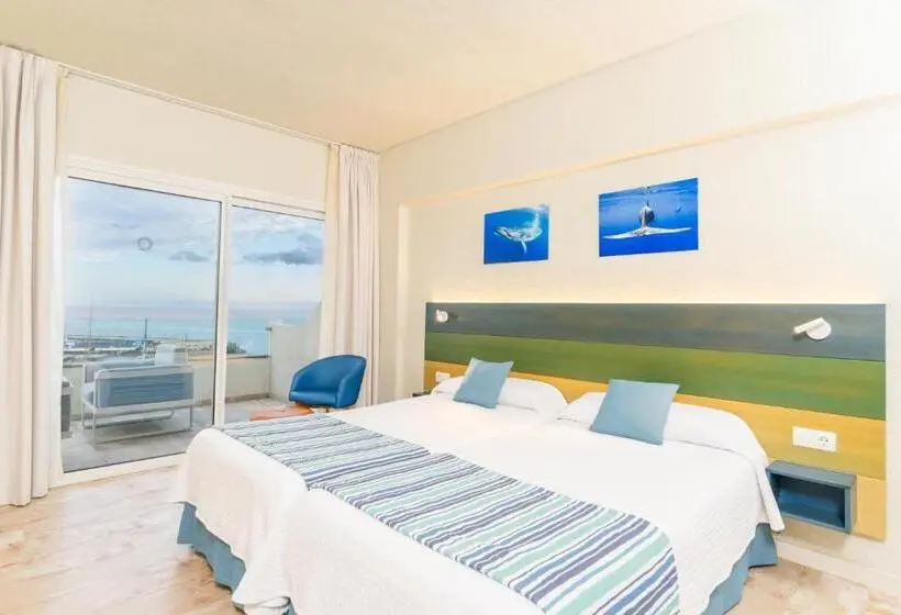 آپارتمان لوکس 2 خوابه, Hovima La Pinta Beachfront Family