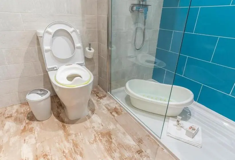 آپارتمان 2 خوابه با بالکن, Hovima La Pinta Beachfront Family